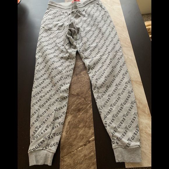 Guess Logo Print Sweatpants. Size Small. NEW - Picture 2 of 7